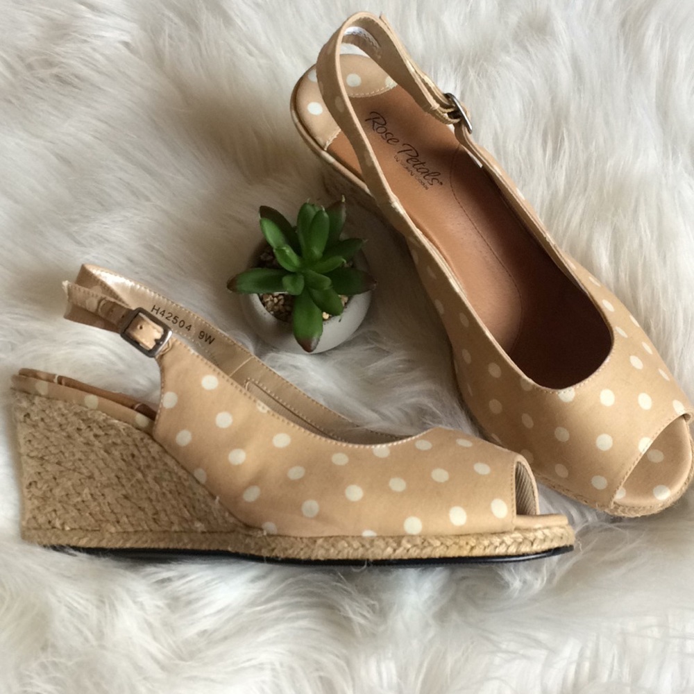 Polka dot Wedge Shoes